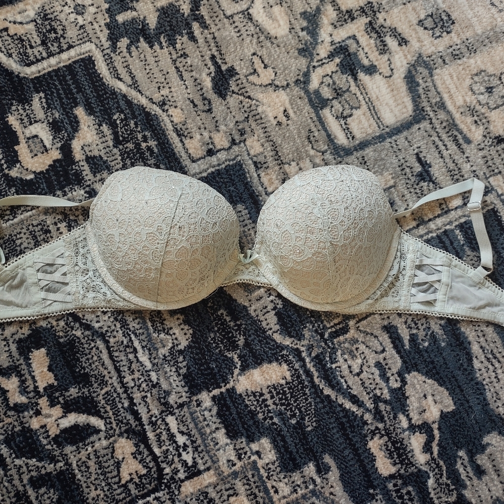 Victoria's Secret Dream Angels Push Up Bra